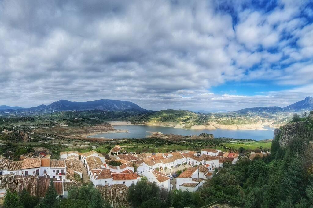 Maison d'hôtes Entre Vistas à Zahara De La Sierra Extérieur photo