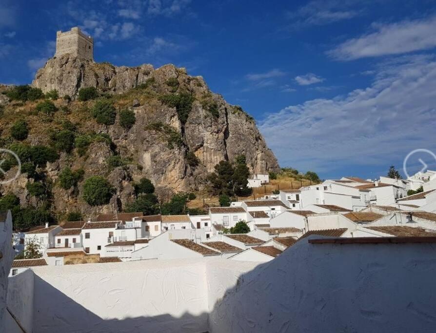 Maison d'hôtes Entre Vistas à Zahara De La Sierra Extérieur photo